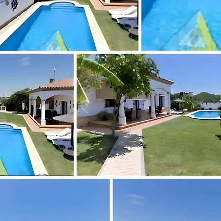 Chalet Grande Con Piscina Parejas Y Familias Conil De La Frontera