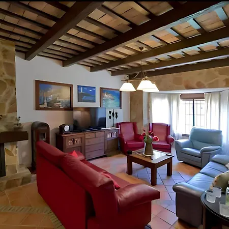 Chalet Grande Con Piscina Parejas Y Familias Holiday home *
