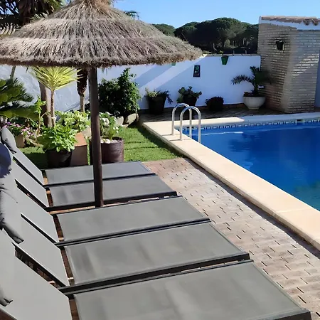 Chalet Grande Con Piscina Parejas Y Familias * Conil De La Frontera